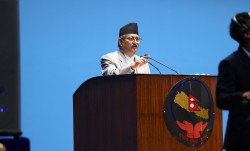 नागरिकता विधेयकलाई ‘पेन्डिङ’मा राख्न सकिँदैनः गृहमन्त्री खाँण